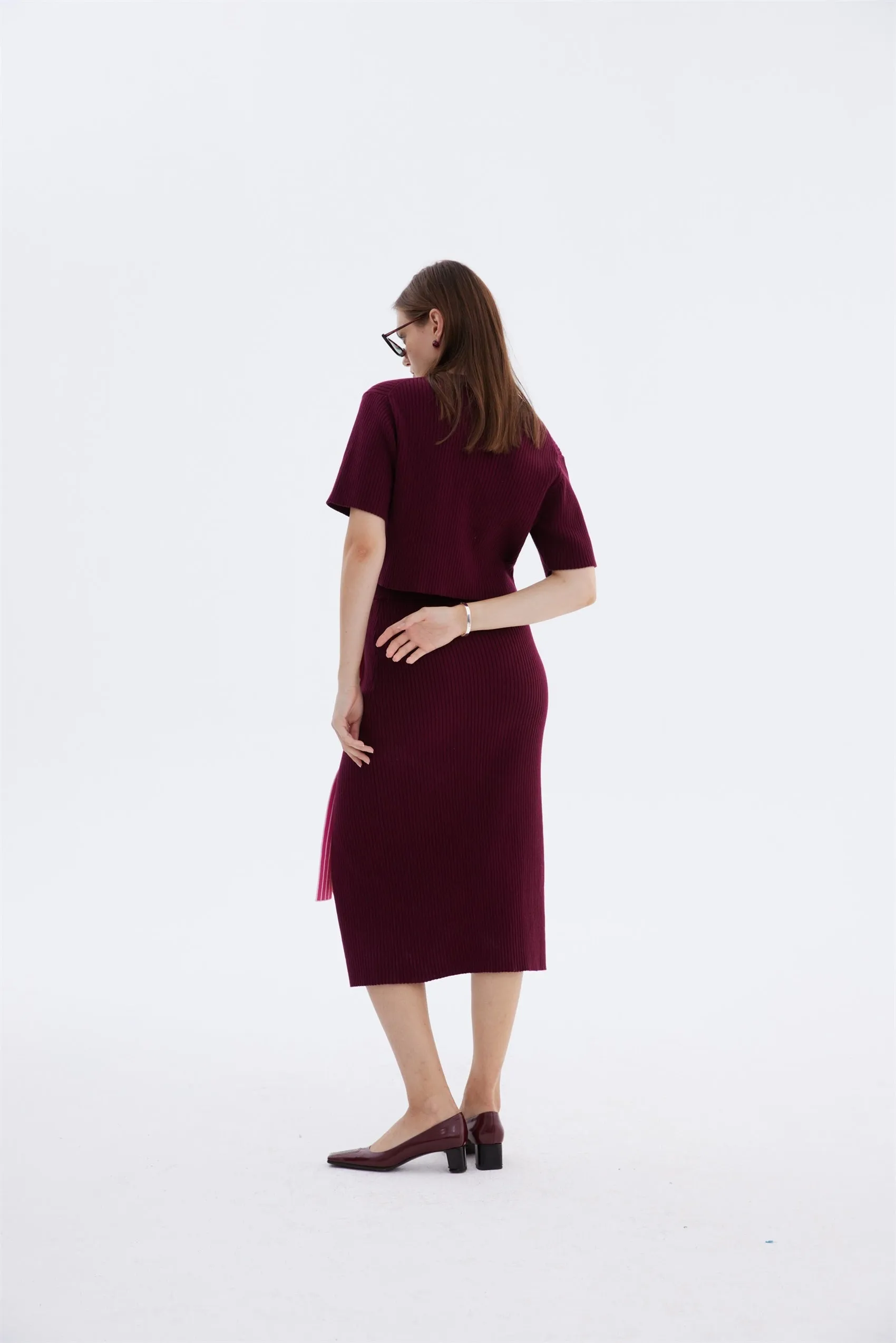 ALICE SHORT SLEEVE CROP TOP WITH TRAVELING RIBS