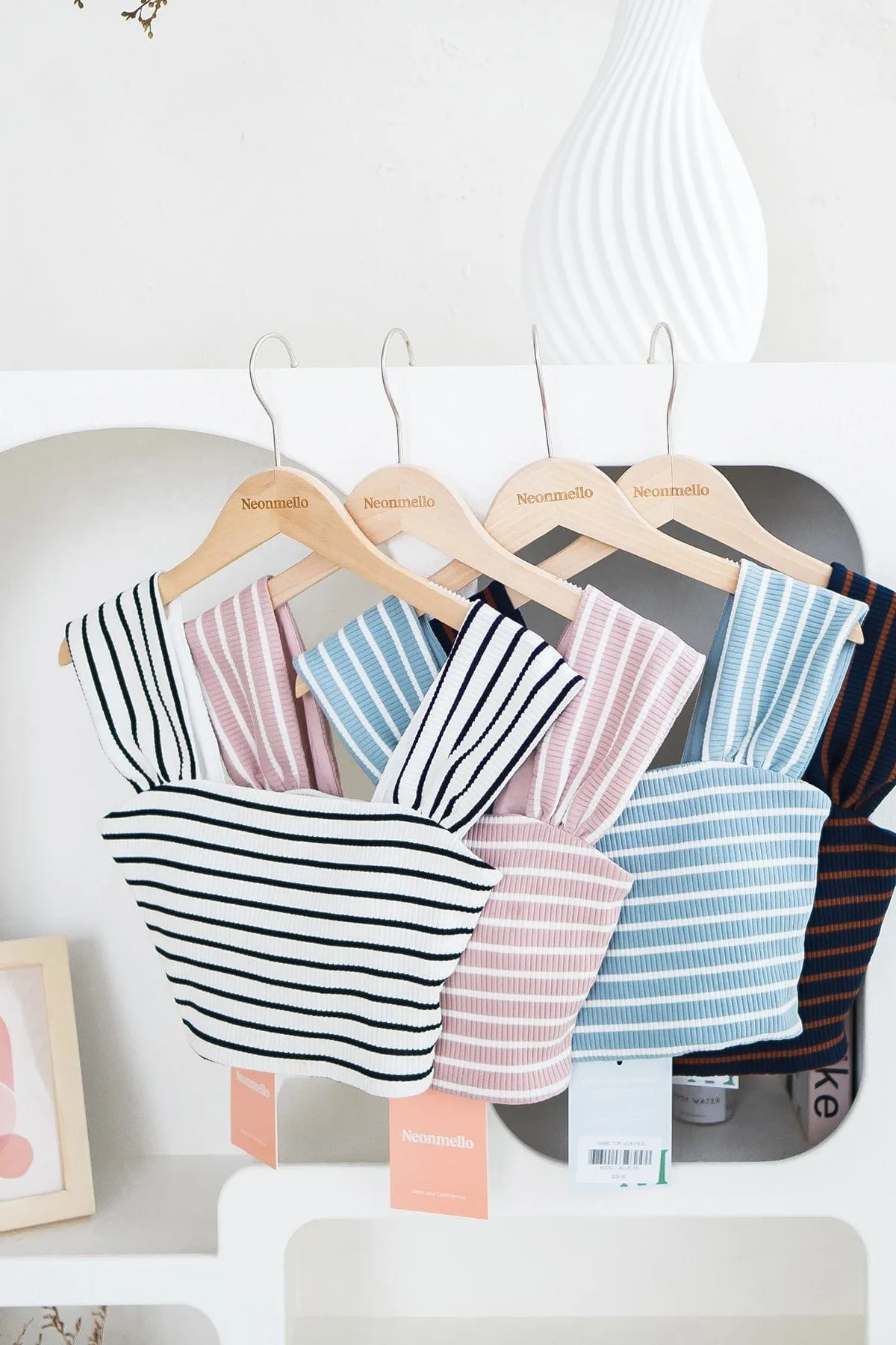 GABE STRIPES CROP TOP IN PINK