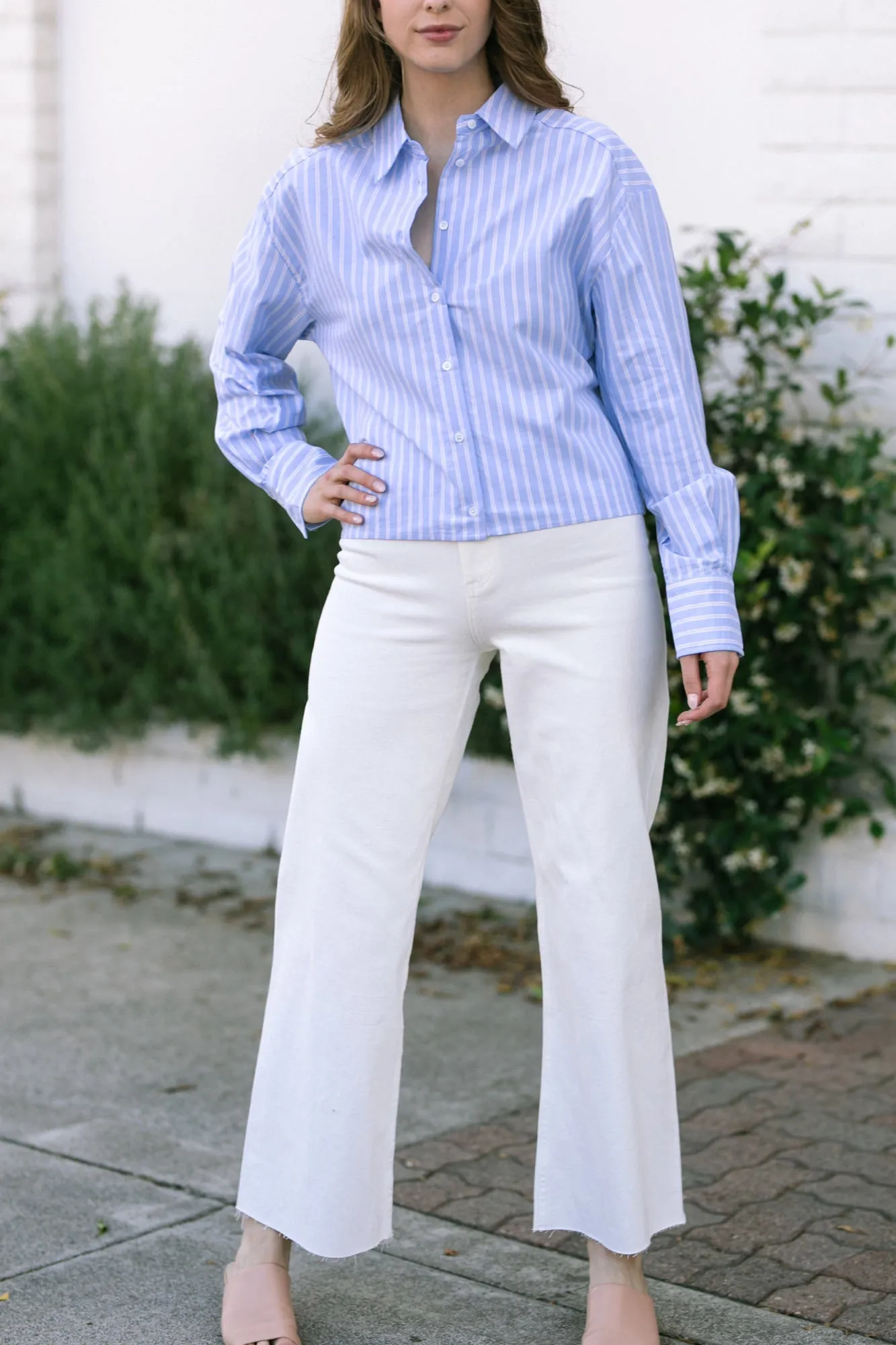 Roccio Cropped Buttoned Shirt